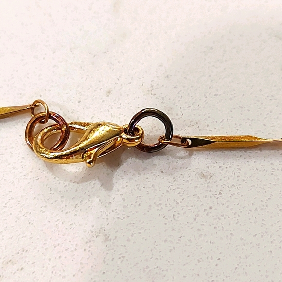 NIB Blue Crystal Gold Plated Necklace - Picture 4 of 4